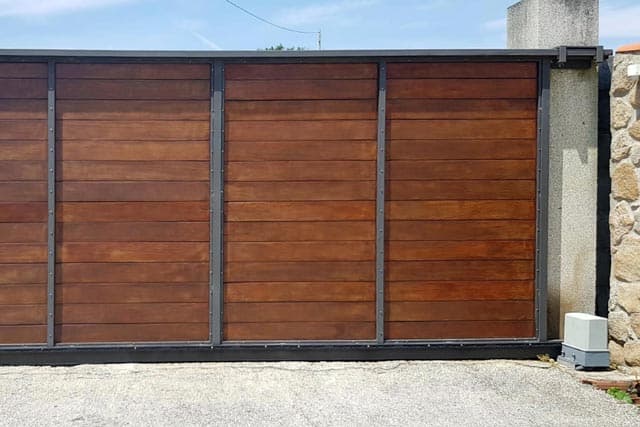 Tu carpintería metálica especializada en automatismos en Pontevedra
